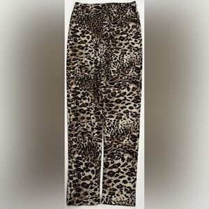 Neutral Leopard Print Stretch Leggings | Chic & Cozy | Size M